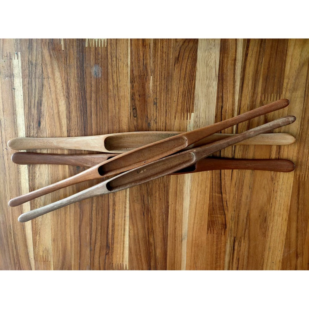 กระสวยไม้กี่มือ#100 1 ช่อง กี่ทอผ้า กระสวยโบราณ กระสวย กระสวยไม้ อุปกรณ์ทอผ้า รหัส 76-2-091667133