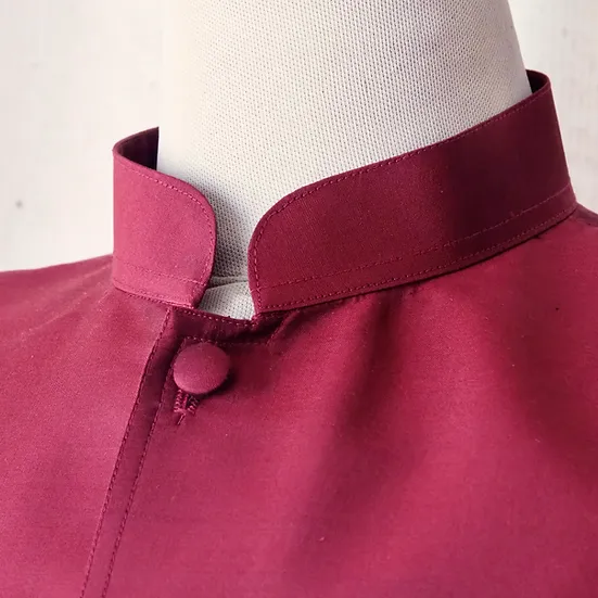 เสื้อสูทคอพระราชทาน แขนยาว เนื้อเรียบ ไหมเส้นเล็กพิเศษ สีแดงเข้ม รหัส DM-CT-102848