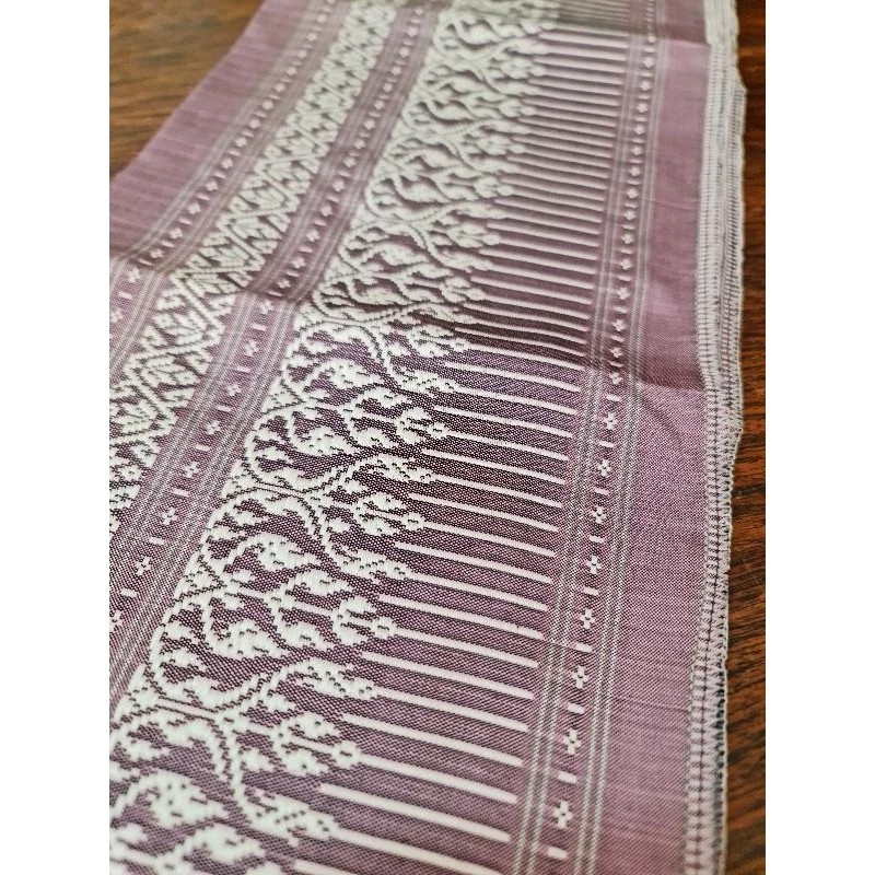 ตีนต่วยไหมแท้ทอมือยกไหมสีขาว ขนาด 7.5นิ้วx2เมตร สีชมพูกะปิ รหัส WN-119-05076812