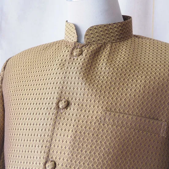 เสื้อสูทคอพระราชทาน แขนยาว เนื้อยกดอก ไหมแท้ สีน้ำตตาลทอง รหัส DM-CT-0308672