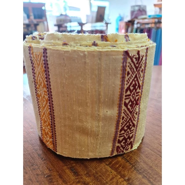 หัวซิ่นไหมแท้ทอยกขิดไหมแท้ สีครีม รหัส WN-119-042268161