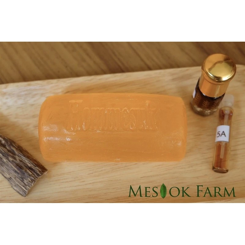 สบู่กฤษณาน้ำผึ้ง ปรับสภาพผิวเนียนนุ่มชุ่มชื่น เมื่อใช้เป็นประจำทุกวัน (100g.) รหัส 113-MS-008